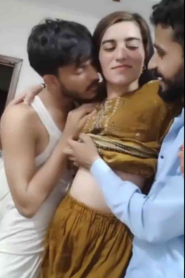 Young Paki Threesome & Smooching on Tango Live Show